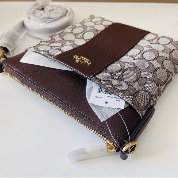 Coach Messenger Crossbody - Picture 2 of 3